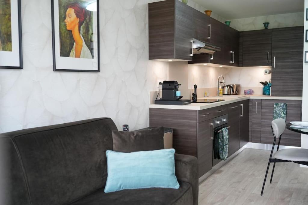 Le Saint Val 004, Appart. Neuf, Jardin, Parking Εξωτερικό φωτογραφία